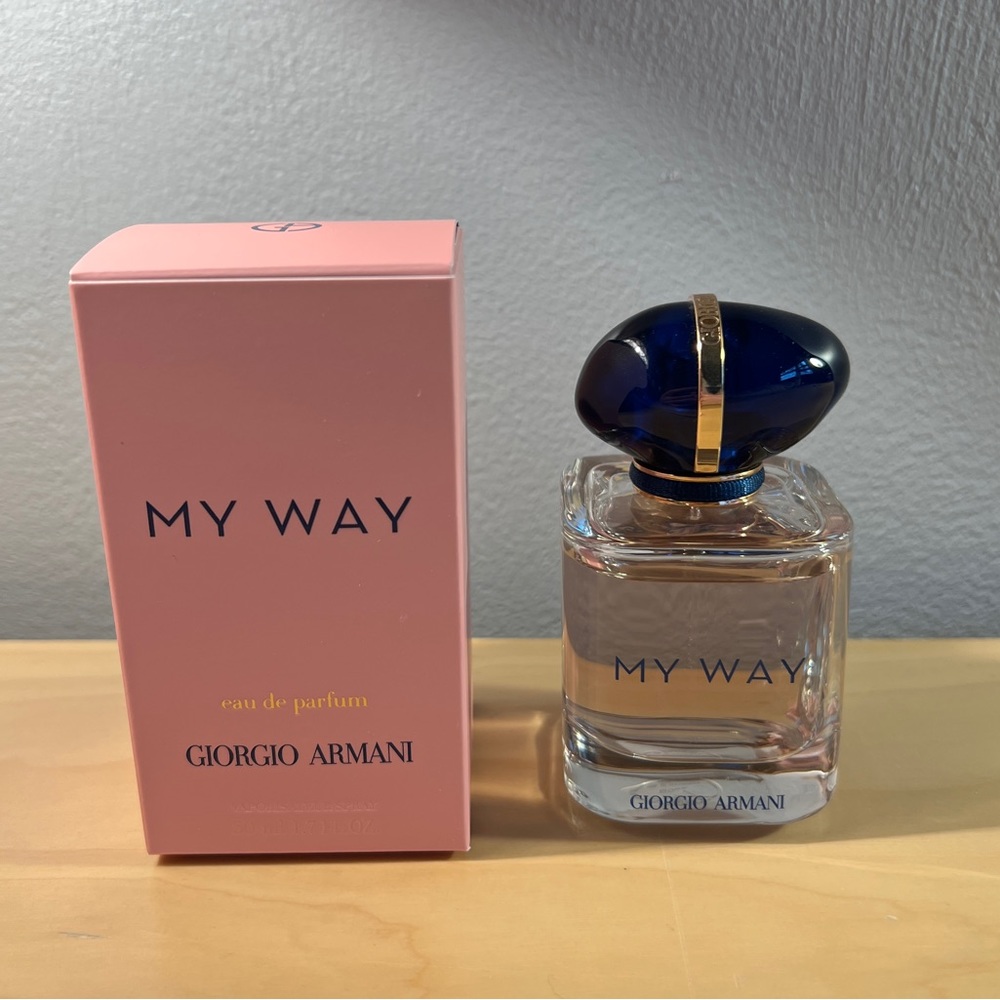 my way Giorgio Armani perfume